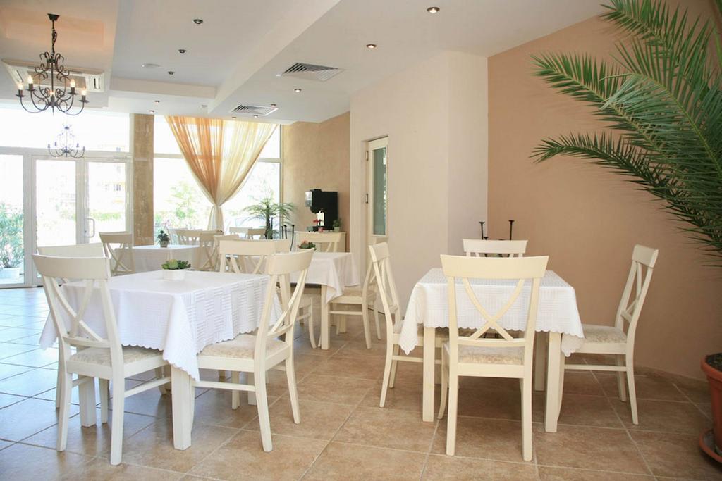 Gt Down Park Apartments Slantchev Briag Extérieur photo